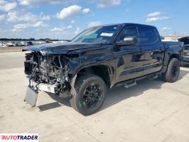 Toyota Tundra - zobacz ofertę