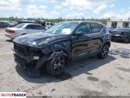 Volvo XC40 2020 2