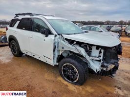 Nissan Pathfinder 2025 3