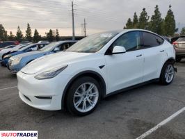 Tesla Model Y 2022 Tesla Model Y 2022