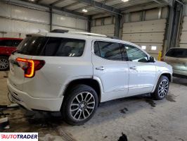GMC Acadia 2020 3
