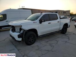 Chevrolet Silverado 2021 5