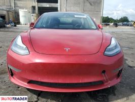 Tesla Model 3 2018