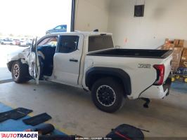 Toyota Tacoma 2025 2