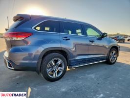 Toyota Highlander 2019 3