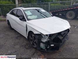 Hyundai Elantra - zobacz ofertę