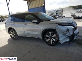 Mitsubishi Outlander 2025 2