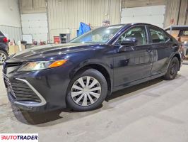 Toyota Camry - zobacz ofertę