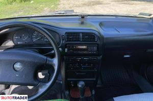 Nissan Sunny 1991 1.4 75 KM