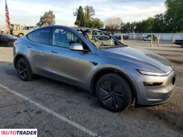 Tesla Model Y 2026