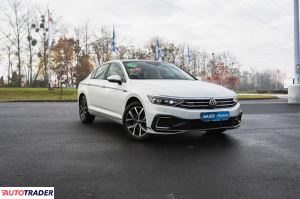 Volkswagen Passat 2021 1.4 214 KM
