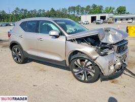 Volvo XC40 2023 2