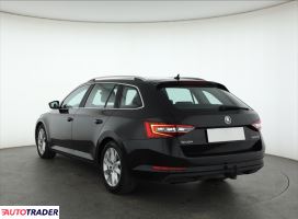 Skoda Superb 2016 2.0 147 KM
