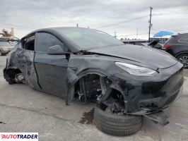 Tesla Model Y 2021 Tesla Model Y 2021