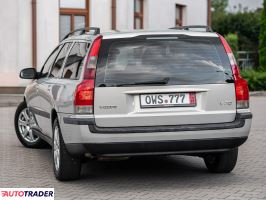 Volvo V70 2001 2.4 140 KM