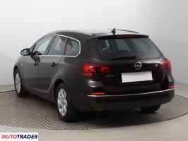 Opel Astra 2014 1.4 118 KM