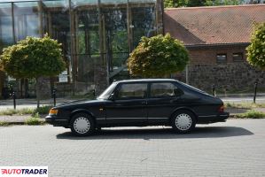 Saab 900 1990 2.1 141 KM