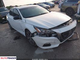 Nissan Altima - zobacz ofertę