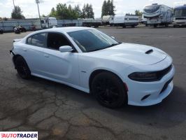 Dodge Charger 2019 5