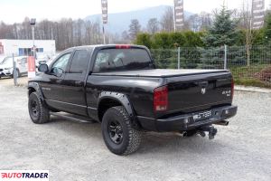 Dodge Ram 2005 5.7 350 KM