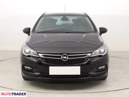 Opel Astra 2018 1.6 134 KM