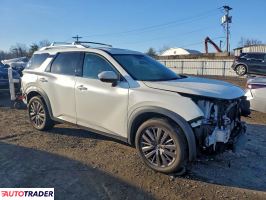 Nissan Pathfinder 2023 3