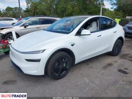 Tesla Model Y 2026
