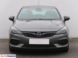 Opel Astra 2021 1.2 143 KM