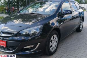 Opel Astra 2015 1.6 110 KM