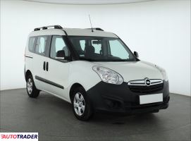 Opel Combo 2015 1.2 88 KM