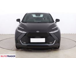 Toyota C-HR 2024 1.8 120 KM