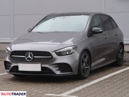 Mercedes B-klasa 2020 1.3 134 KM