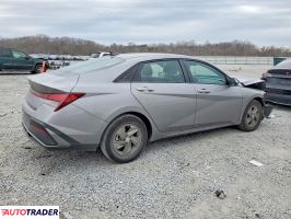 Hyundai Elantra 2025 2