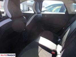 Renault Captur 2021 1.6 160 KM