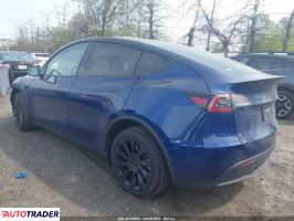Tesla Model Y 2023 Tesla Model Y 2023