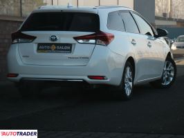 Toyota Auris 2015 1.8 99 KM