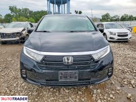 Honda Odyssey 2021 3