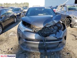 Toyota C-HR 2019 2 Toyota C-HR 2019 2