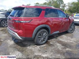 Nissan Pathfinder 2022 3