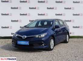 Toyota Auris 2017 1.8 136 KM Toyota Auris 2017 1.8 136 KM
