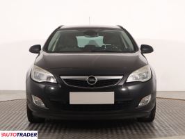 Opel Astra 2012 1.7 123 KM