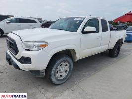 Toyota Tacoma - zobacz ofertę
