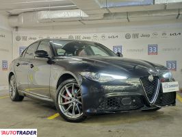 Alfa Romeo Giulia 2019 2.0 280 KM