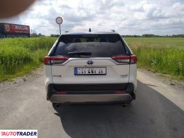 Toyota Pozostałe 2021 2.5 222 KM