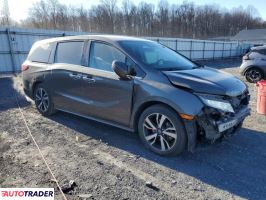 Honda Odyssey 2019 3