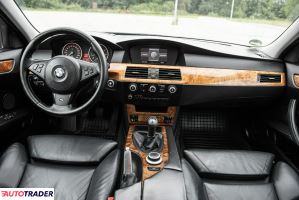 BMW 523 2007 2.5 190 KM