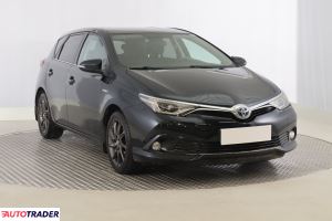 Toyota Auris 2016 1.8 134 KM