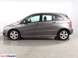 Mercedes B-klasa 2010 2.0 107 KM