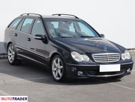 Mercedes C-klasa - zobacz ofertę