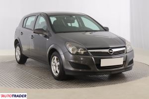 Opel Astra - zobacz ofertę
